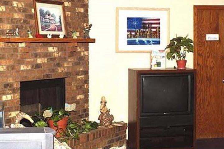 Photo 8