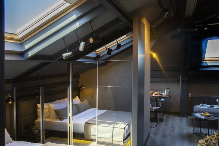 Room 40 of 130