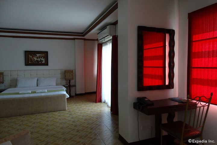 Room 13 of 46