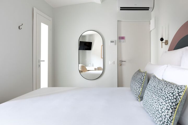 Room 36 of 71