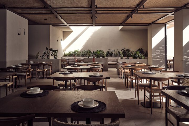 Dining 114 of 183