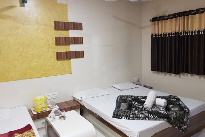Room 9 of 23
