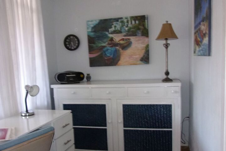 Room 53 of 68