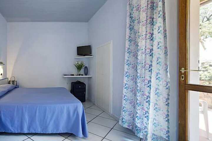 Room 18 of 45