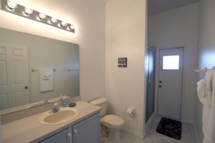 Room 4 of 52