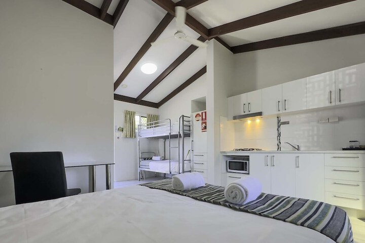 Room 14 of 64