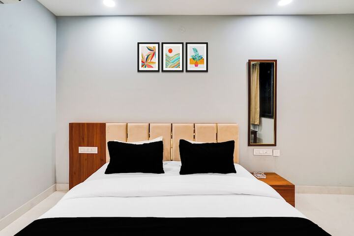 Room 7 of 29