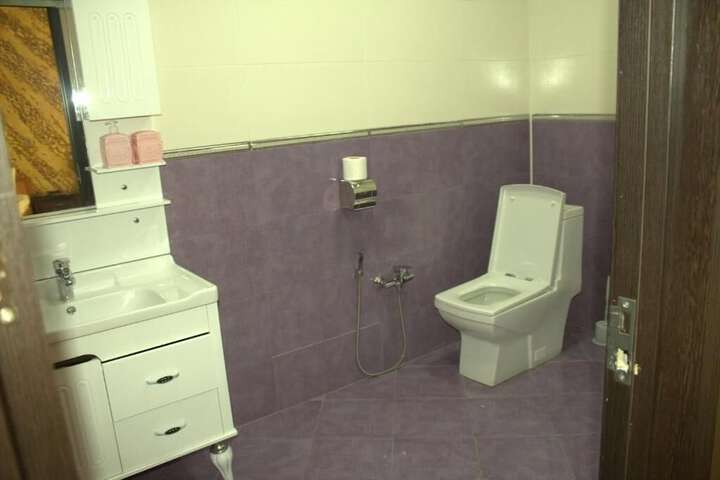 Room 31 of 54