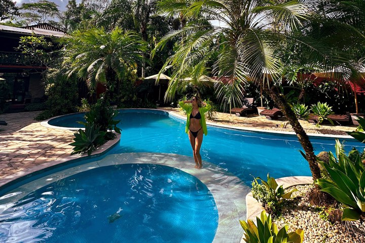 Pool 67 of 78
