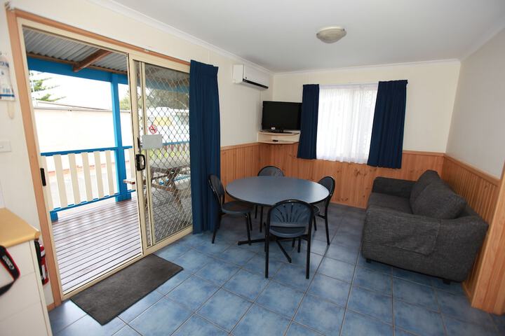 Room 5 of 45