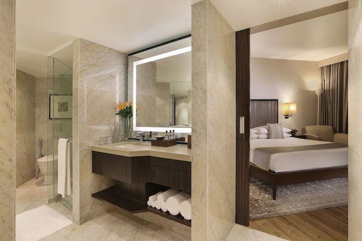 Room 47 of 119