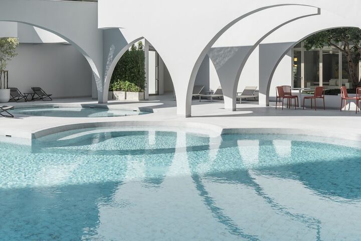 Pool 54 of 116
