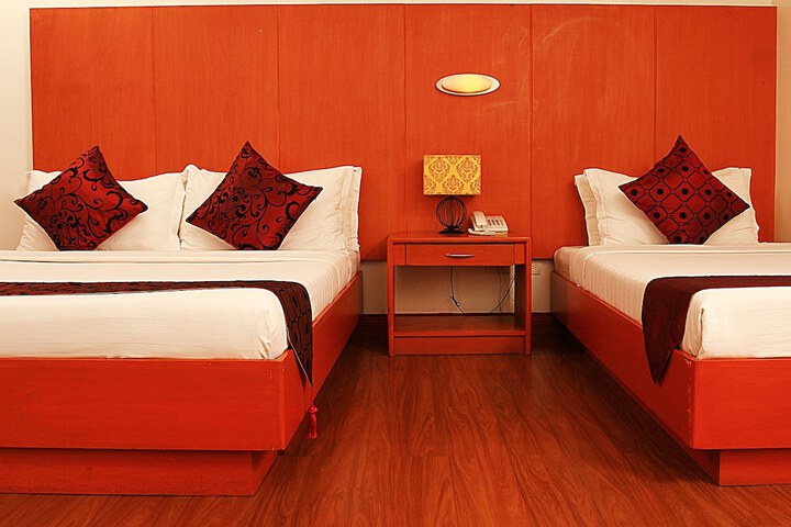 Room 5 of 26