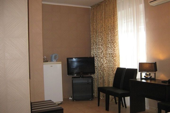 Room 34 of 59