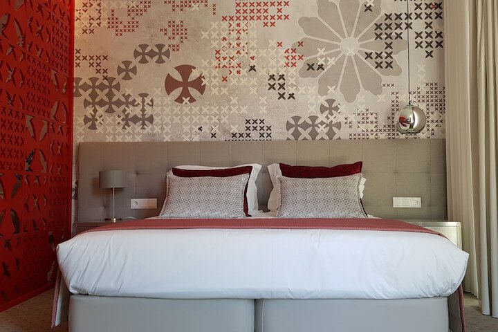 Room 13 of 57