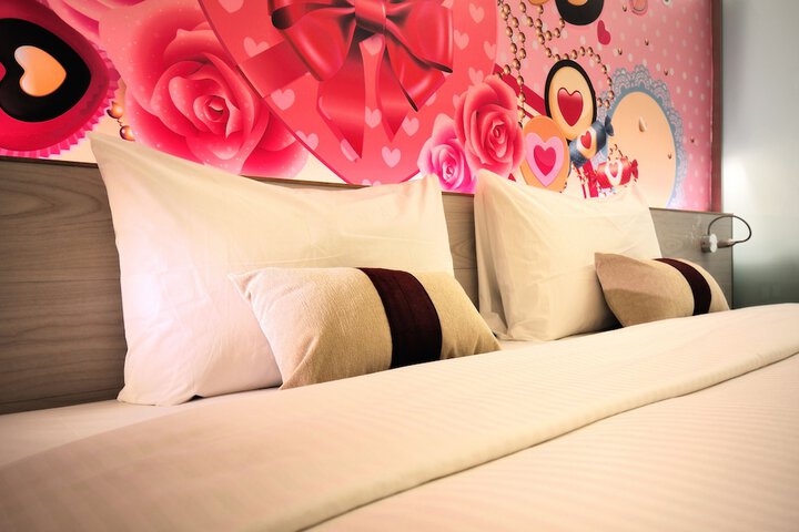 Room 8 of 39