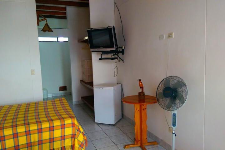 Room 8 of 47
