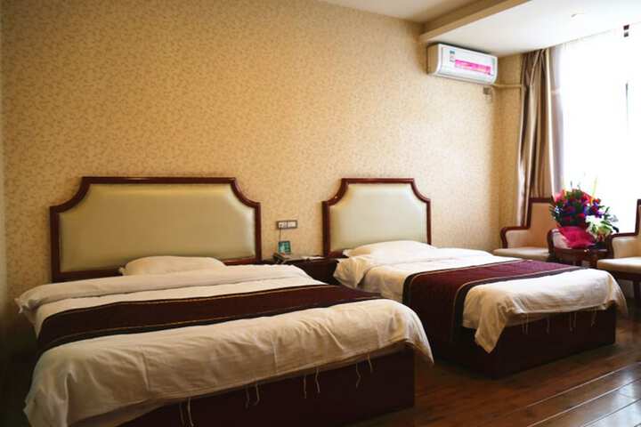 GreenTree Alliance ShiYan Middle BeiJing Road Jinling International Hotel