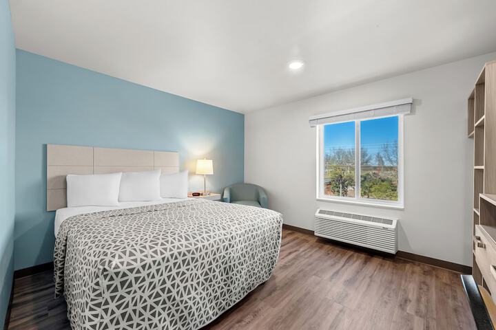 Room 10 of 45