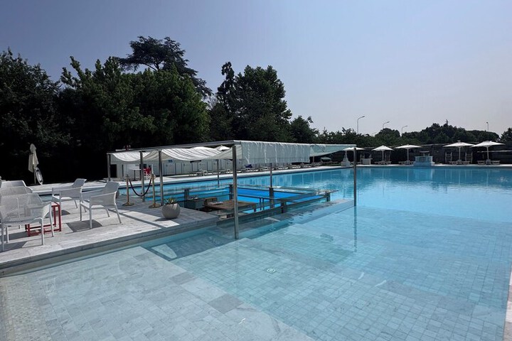 Pool 34 of 43