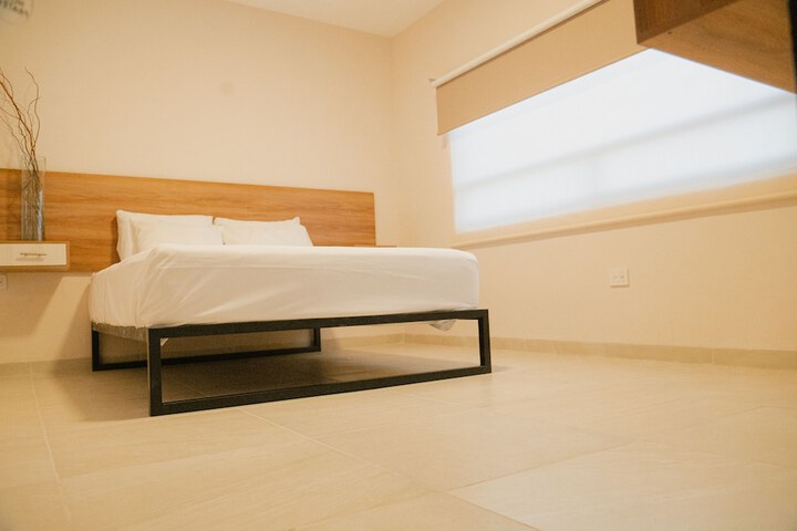 Room 10 of 53