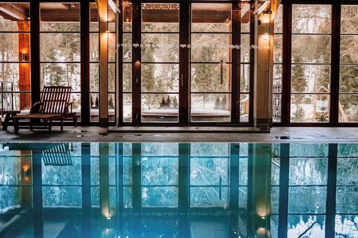 Pool 42 of 94