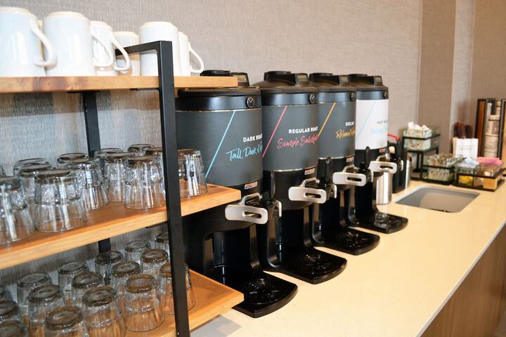 Breakfast/Coffee Service 55 of 65