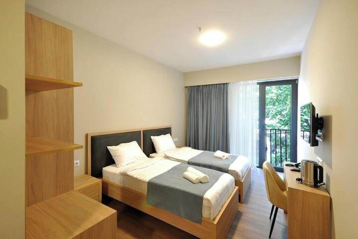 Room 3 of 19