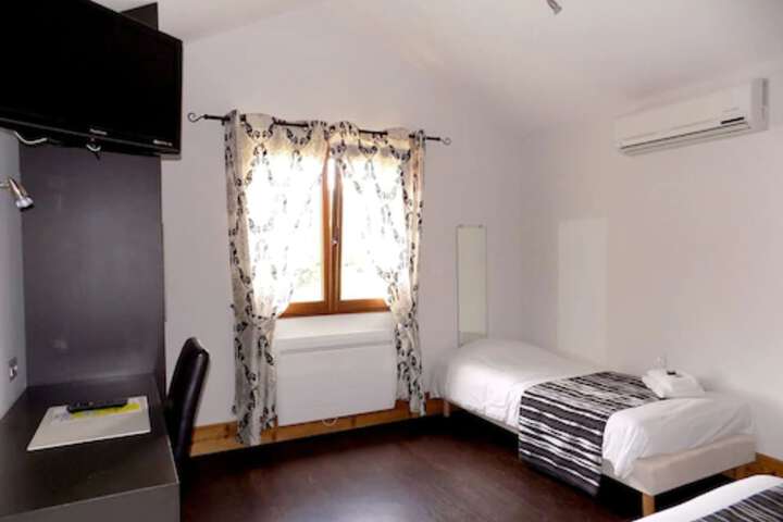 Room 14 of 54