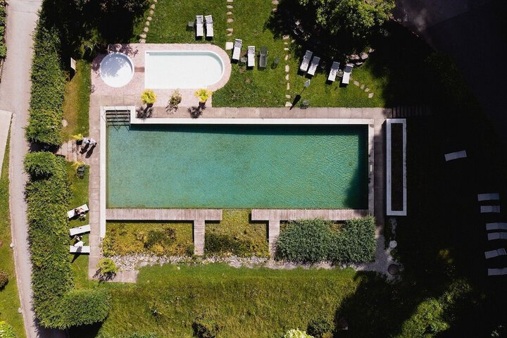 Pool 59 of 83
