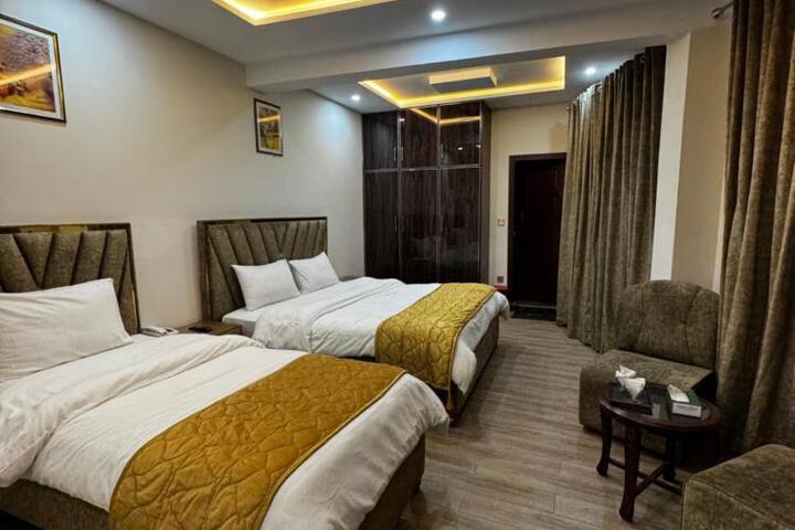 Hotel Summer Palace Murree