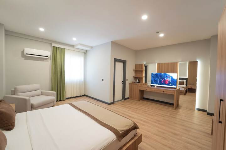 Room 29 of 56