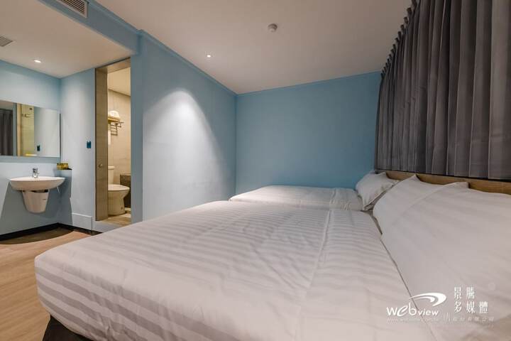 Room 15 of 88