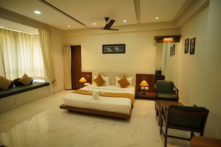 Room 15 of 46