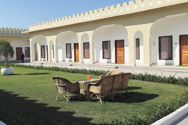 Hotel 5 of 8