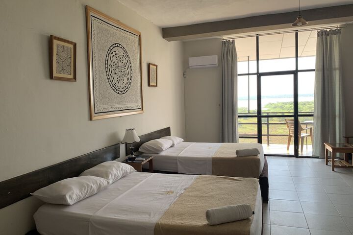 Room 18 of 65