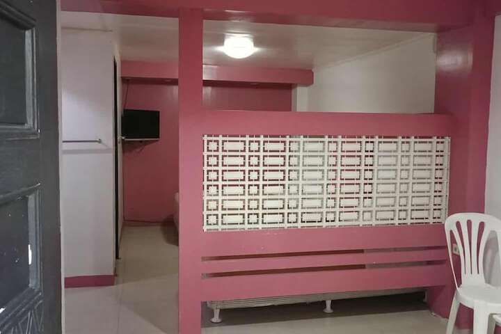 Room 7 of 14