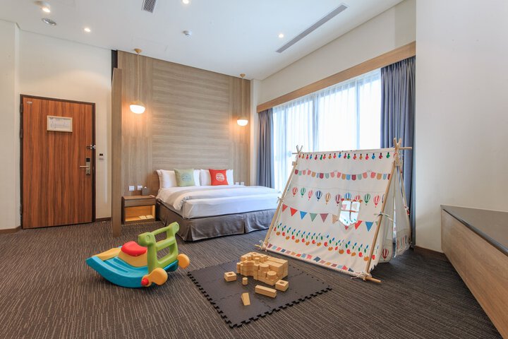 Room 35 of 129