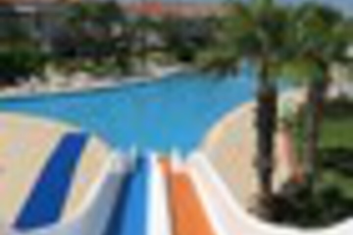 Pool 77 of 96
