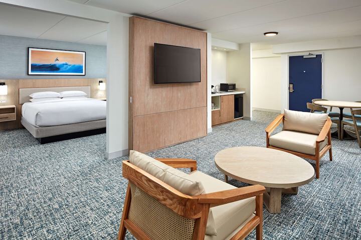 Room 17 of 61