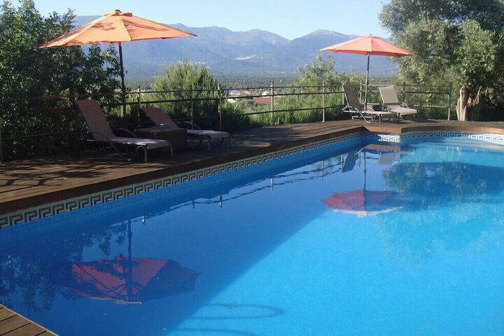 Pool 16 of 45