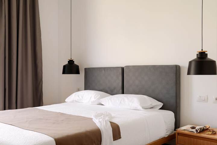 Room 25 of 72