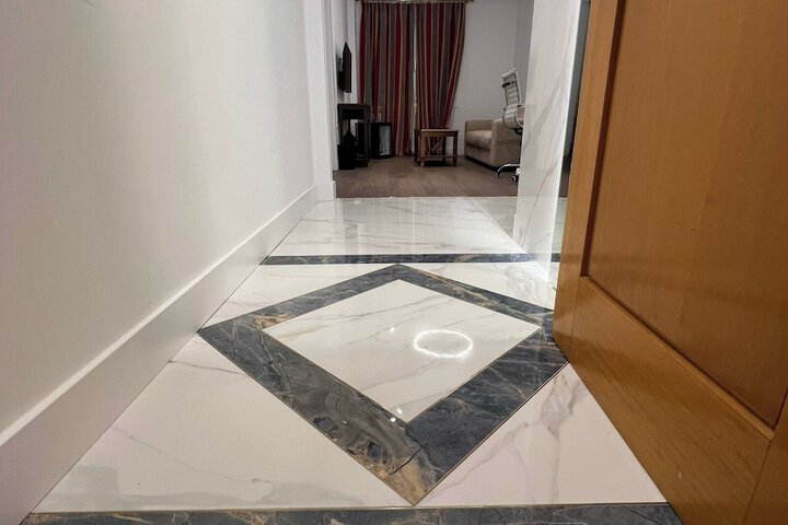 Room 26 of 79