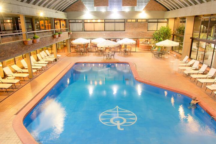 Pool 44 of 176