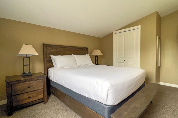 Room 4 of 56