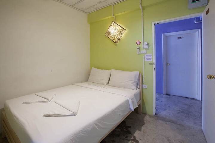Room 10 of 54
