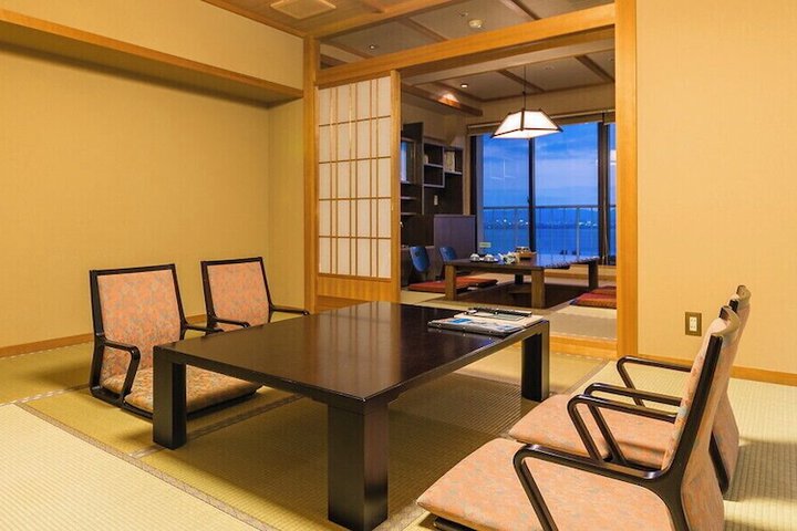 Room 29 of 170