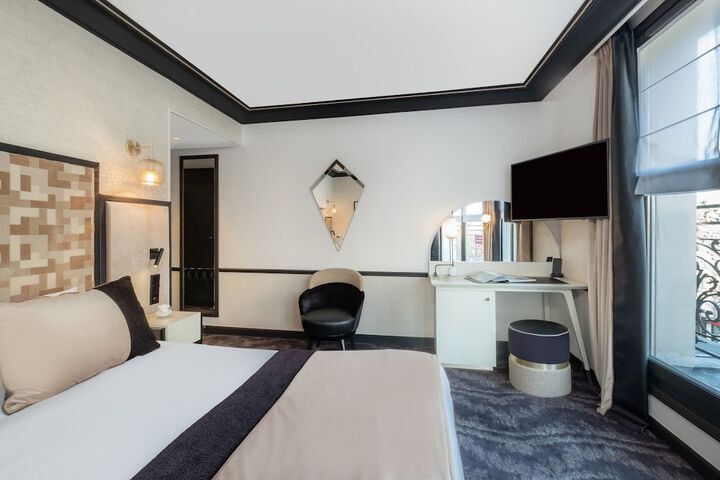 Room 17 of 70