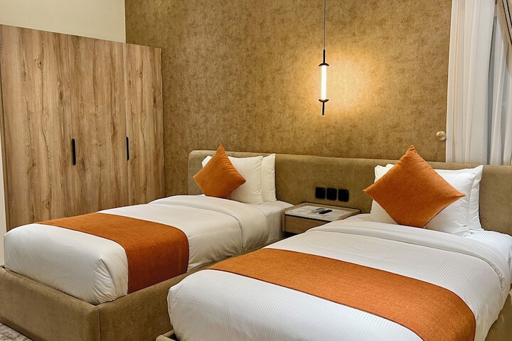 Room 20 of 27