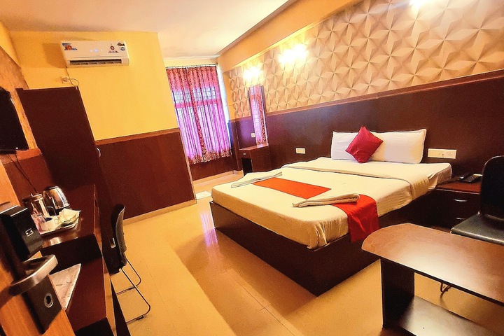 Mysore Mayflower Hotel